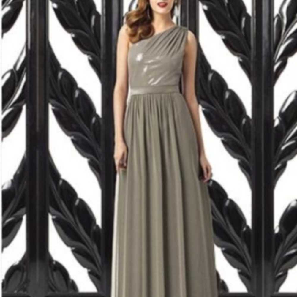 Dessy 2872..Mother of bride / Special occasion Dress..Mocha....Sz 8...NWT